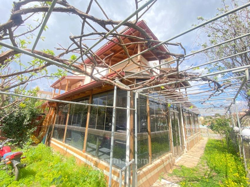 4+1 Villa Zum Verkauf In Doğanbey, Seferihisar, 750 Meter Vom Meer Entfernt.