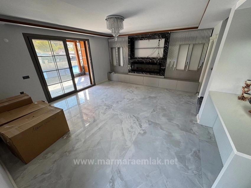 3+1 Ultra-Luxusvilla Zum Verkauf In Seferihisar Ürkmez, 40 Meter Vom Meer Entfernt.