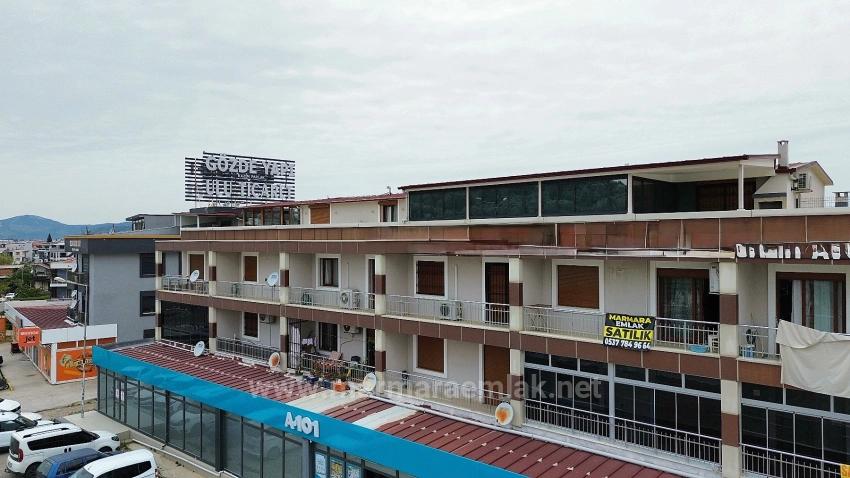 2+1 Sommerwohnung Zum Verkauf Im Ürkmez Center, Seferihisar, İzmir