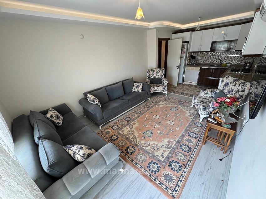 2+1 Sommerwohnung Zum Verkauf Im Ürkmez Center, Seferihisar, İzmir