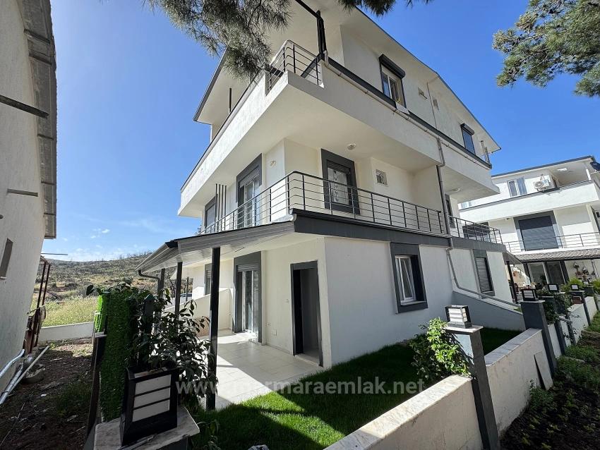 2+1 Sommerhausvilla Mit Garten Zum Verkauf In İzmir Seferihisar Doğanbey Payamlı