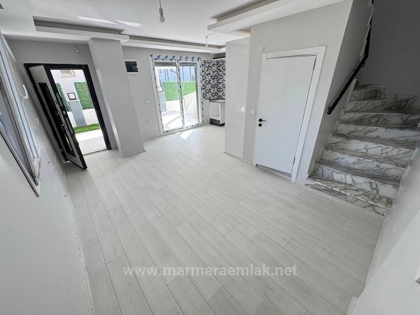 2+1 Sommerhausvilla Mit Garten Zum Verkauf In İzmir Seferihisar Doğanbey Payamlı