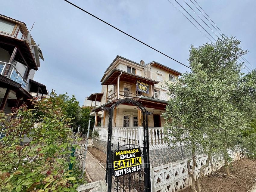 4+1-Zimmer Villa Zu Verkaufen in Cumhuriyet Bz. Seferihisar Doğanbey - 150 m²