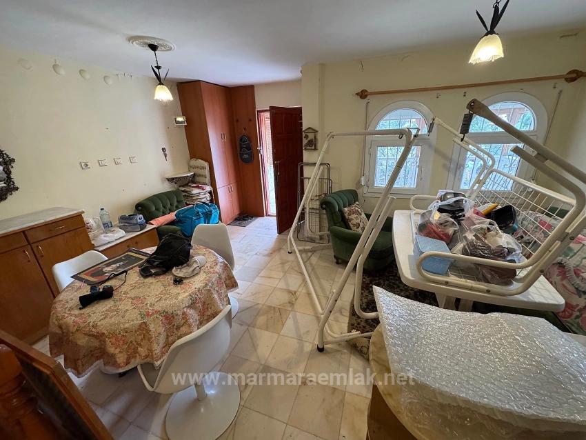 Gartenhaus Zum Verkauf In Doğanbey, Ürkmez, Seferihisar, İzmir, 4+1 Schlafzimmer.