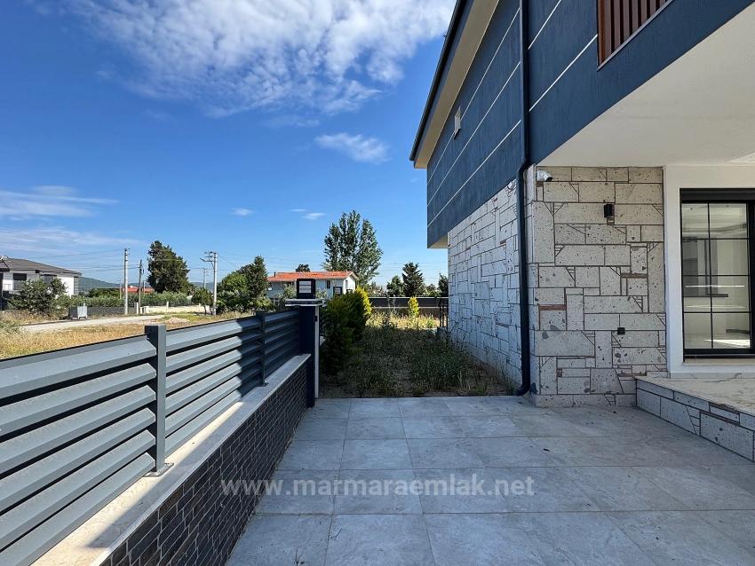 3+1, 350 M², Freistehende Villa Mit Pool Zum Verkauf In Seferihisar, Izmir.