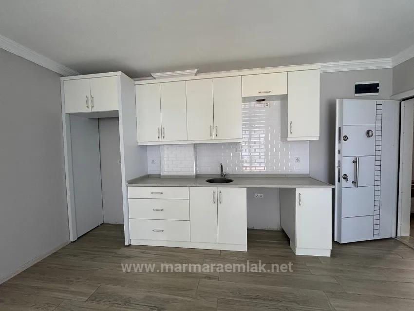 İzmir Seferihisar Ürkmez'de Verkaufliche 2+1 Wohnung Zum Meer 450 Meter