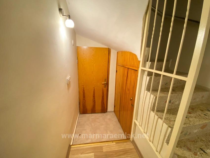 3+1 Villa Zum Verkauf In Seferihisar Ürkmez, Nur 50 Meter Vom Meer Entfernt.