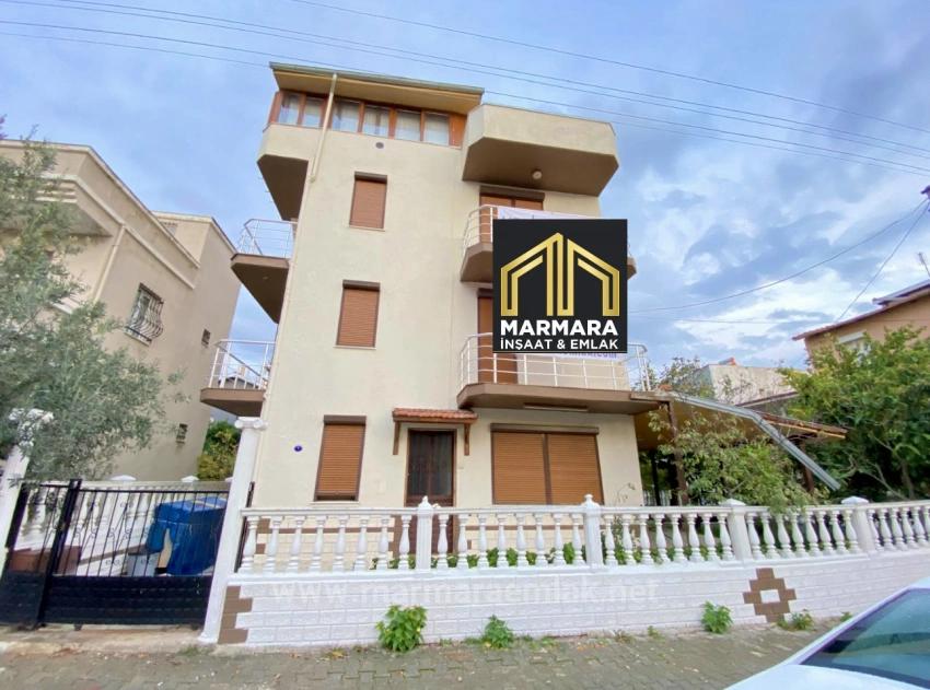 2+1 Wohnung Zum Verkauf In Seferihisar Ürkmez, 60 Meter Vom Meer Entfernt.