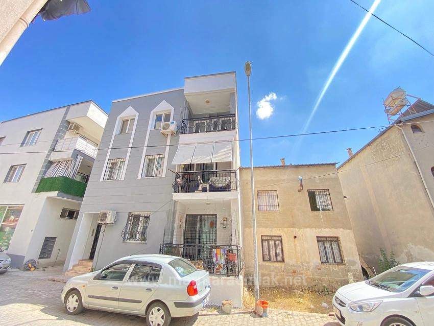 2+1 Sommerwohnung Zum Verkauf Im Zentrum Von Seferihisar Ürkmez, 200 Meter Vom Meer Entfernt