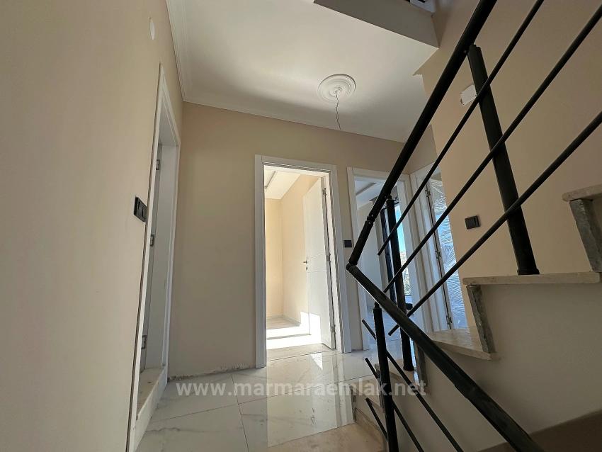 3+1 Sommerhaus Mit Garten Zum Verkauf In Doğanbey, Seferihisar, İzmir