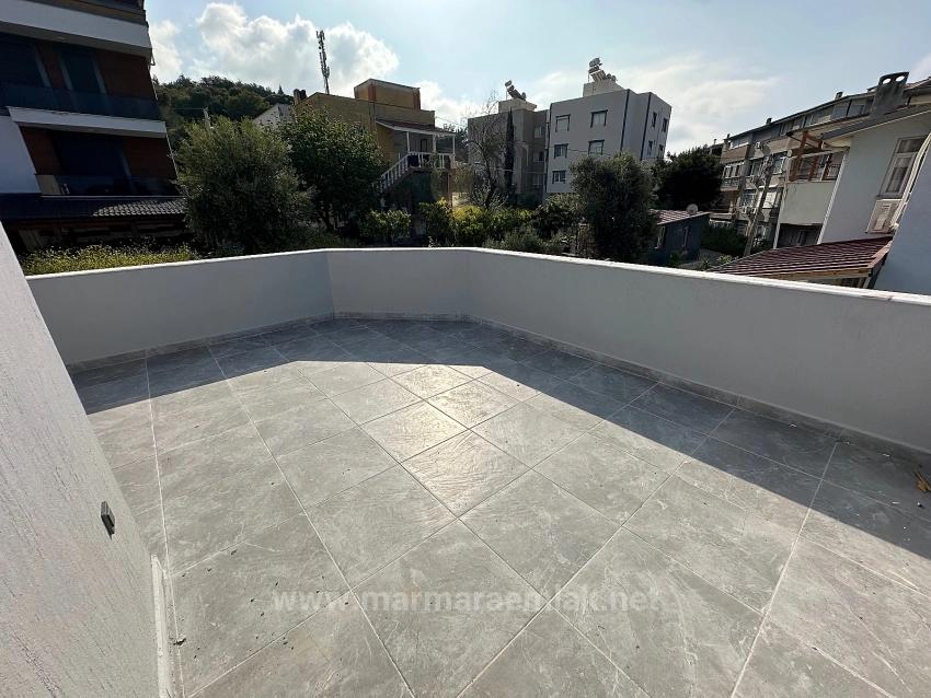 2+1 Sommervilla Mit Großem Garten Zum Verkauf In Ürkmez, Seferihisar, İzmir