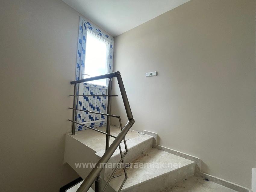 2+1 Sommervilla Mit Garten Zum Verkauf In Doğanbey, Seferihisar, İzmir