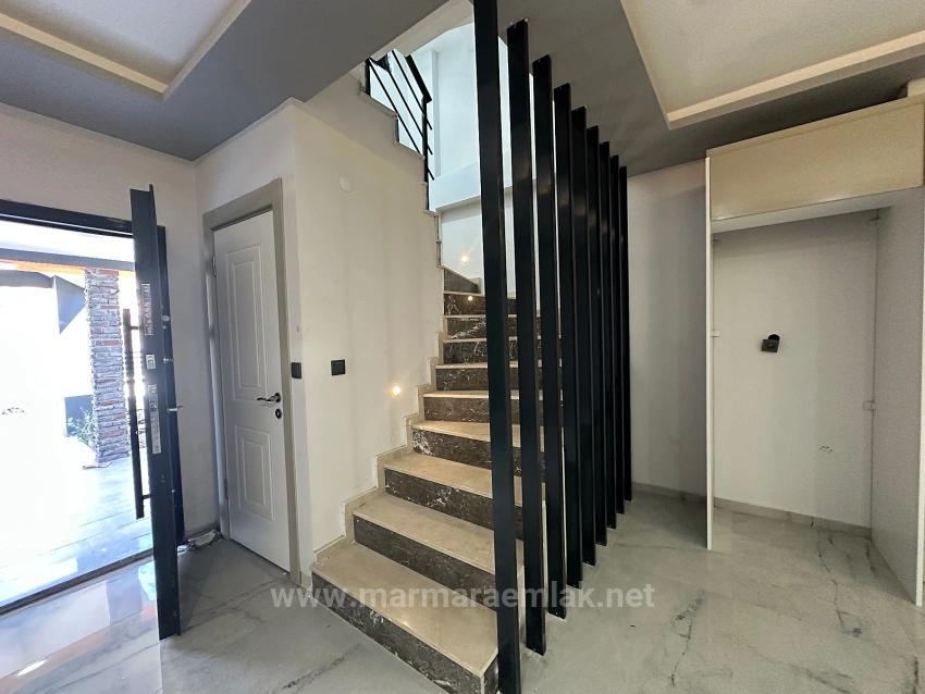 Freistehende Villa Mit Garten, 3+1 Zimmer, Zum Verkauf In Doğanbey, Seferihisar, İzmir.