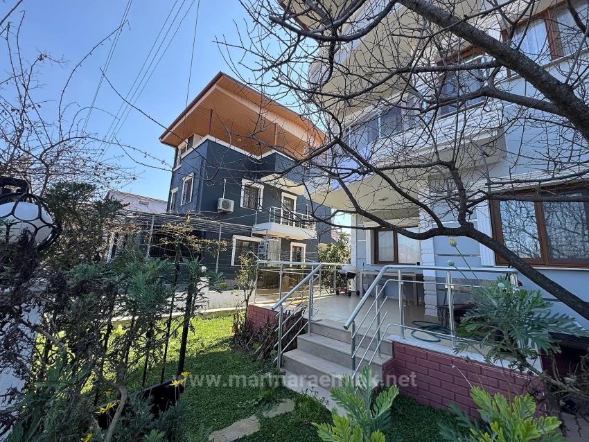 2+1 Sommervilla Mit Garten Zum Verkauf In Doğanbey, Seferihisar, İzmir