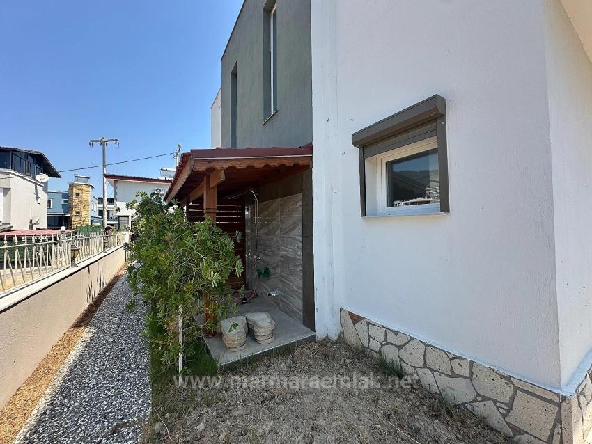 Sommervilla Mit 2+1 Schlafzimmern, Großem Garten Und Meerblick In Doğanbey, Seferihisar, İzmir Zu Verkaufen.