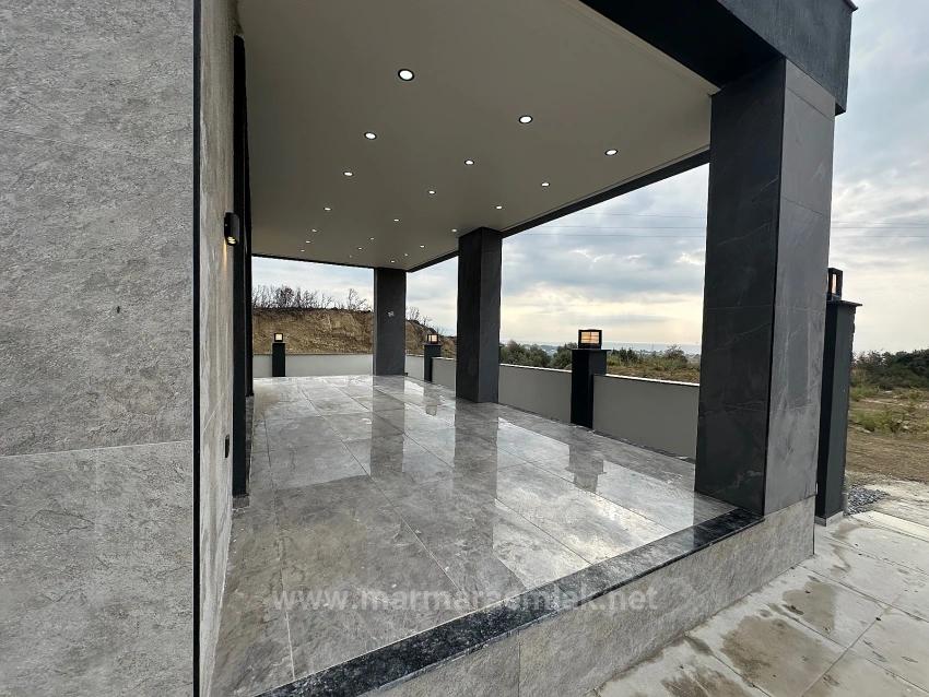 4+1 Einfamilienhaus Zum Verkauf In Doğanbey, Seferihisar, İzmir, 280 M2.