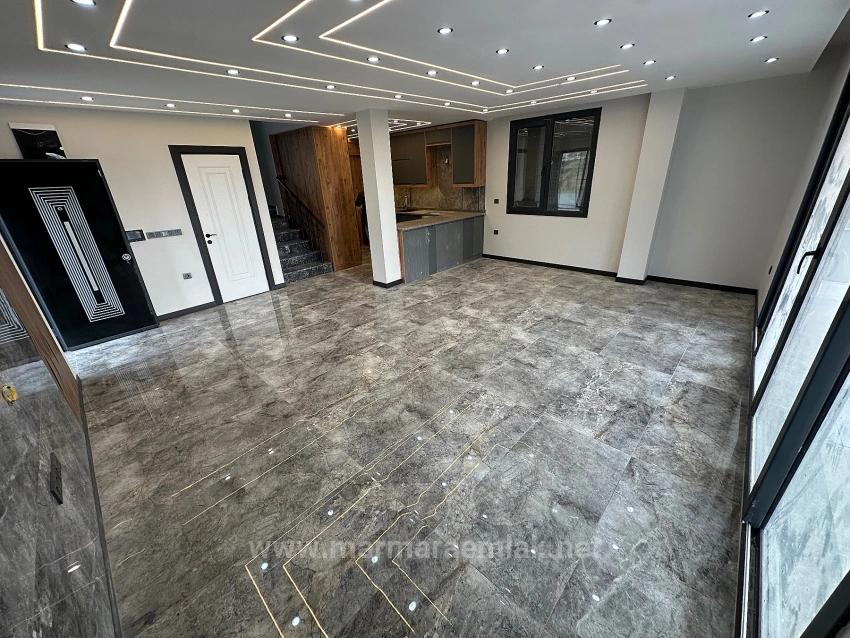 4+1 Einfamilienhaus Zum Verkauf In Doğanbey, Seferihisar, İzmir, 280 M2.