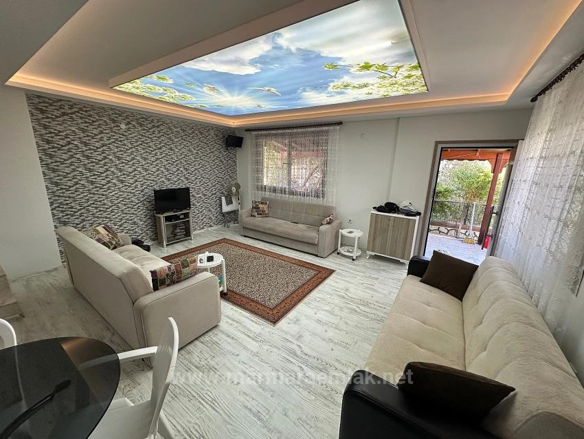 2+1 Villa Zum Verkauf In Doğanbey, Seferihisar, 500 Meter Vom Meer Entfernt.