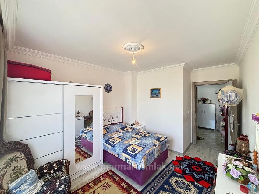 1+1 Wohnung Zum Verkauf In Doğanbey, Seferihisar, İzmir, Mit Aufzug, 300 Meter Vom Meer Entfernt.