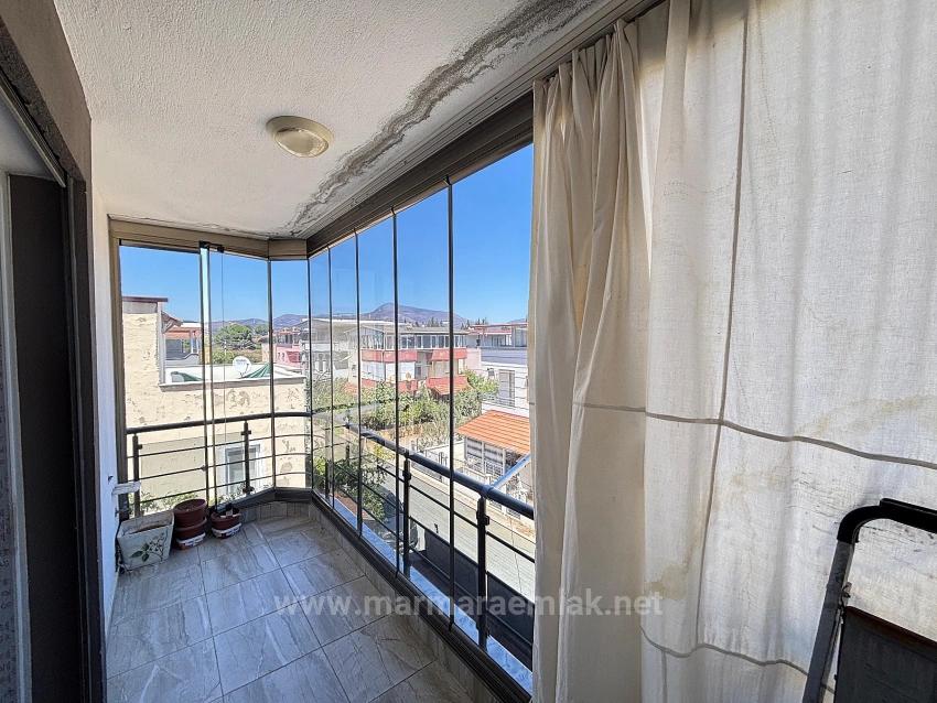 1+1 Wohnung Zum Verkauf In Doğanbey, Seferihisar, İzmir, Mit Aufzug, 300 Meter Vom Meer Entfernt.