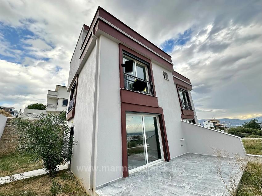 3+1 Villa Mit Garten Zum Verkauf In Doğanbey, Seferihisar, İzmir