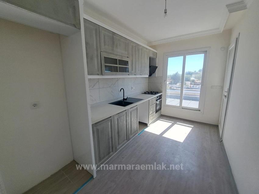 3+1 Sommerwohnung Zum Verkauf Im Zentrum Von İzmir Seferihisar Ürkmez, 450 Meter Vom Meer Entfernt