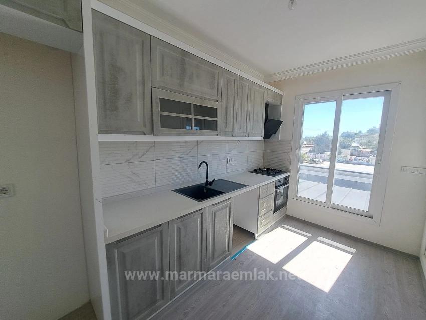 3+1 Sommerwohnung Zum Verkauf Im Zentrum Von İzmir Seferihisar Ürkmez, 450 Meter Vom Meer Entfernt