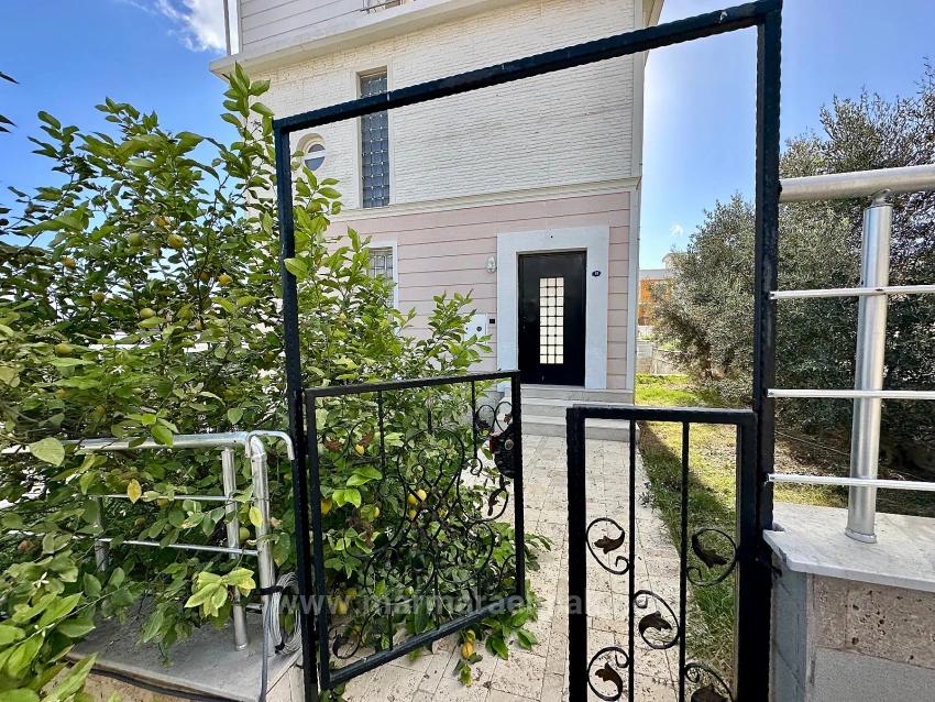 Sommervilla Mit 4+2 Schlafzimmern, Großem Garten Und Meerblick In Doğanbey, Seferihisar, İzmir Zu Verkaufen.