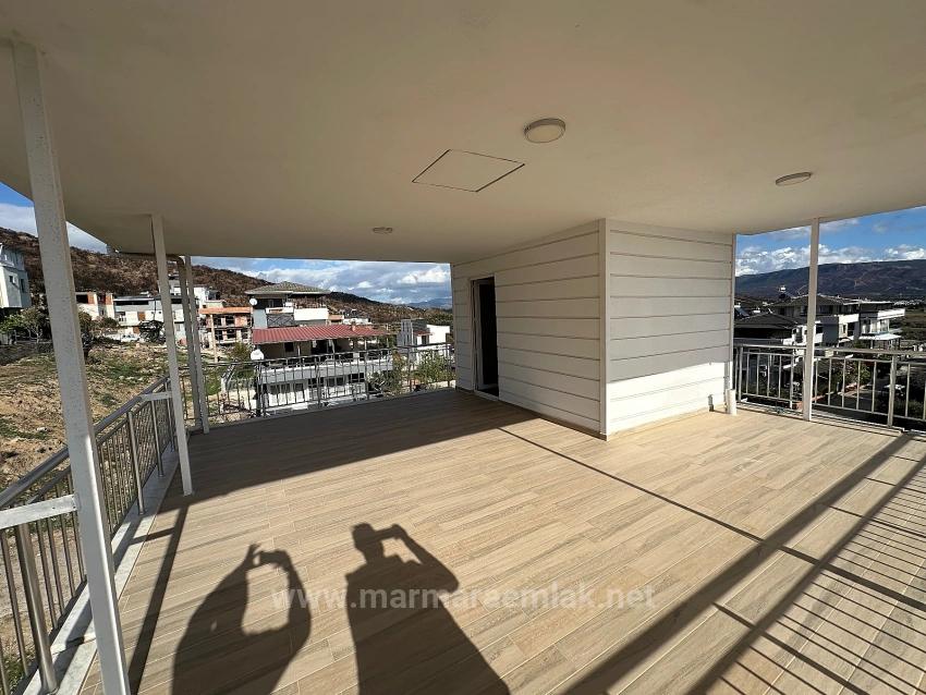 Sommervilla Mit 4+2 Schlafzimmern, Großem Garten Und Meerblick In Doğanbey, Seferihisar, İzmir Zu Verkaufen.