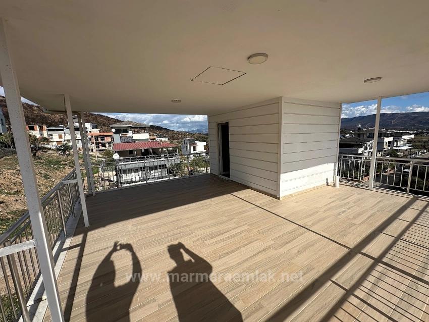 Sommervilla Mit 4+2 Schlafzimmern, Großem Garten Und Meerblick In Doğanbey, Seferihisar, İzmir Zu Verkaufen.