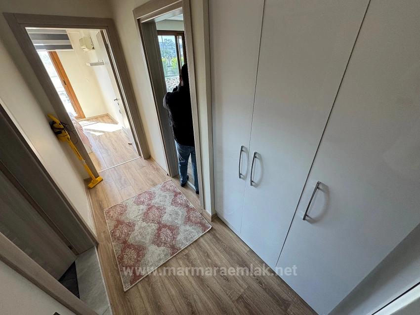 1+1 Wohnung Zum Verkauf In Einem Komplex Mit Pool In Doğanbey, Seferihisar