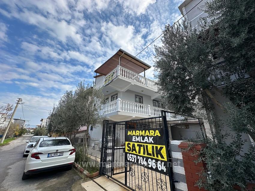 4+1 Villa Mit Garten Zum Verkauf In Doğanbey, Seferihisar, İzmir