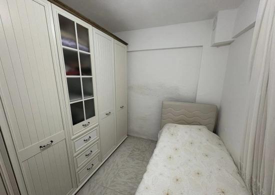 3+1 Wohnung Mit Garten Zum Verkauf In Seferihisar Ürkmez, Küstengebiet