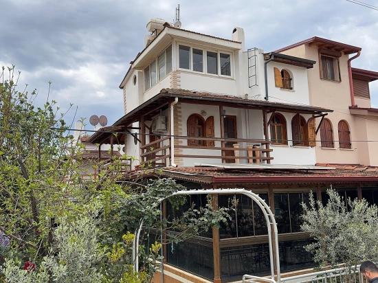 4+1 Villa Zum Verkauf In Doğanbey, Seferihisar, 750 Meter Vom Meer Entfernt.