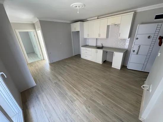 İzmir Seferihisar Ürkmez'de Verkaufliche 2+1 Wohnung Zum Meer 450 Meter