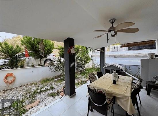 3+1 Maisonette-Wohnung Zum Verkauf Im Zentrum Von İzmir Seferihisar Doğanbey Ürkmez