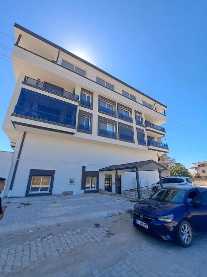 3+1 Sommerwohnung Zum Verkauf Im Zentrum Von İzmir Seferihisar Ürkmez, 450 Meter Vom Meer Entfernt