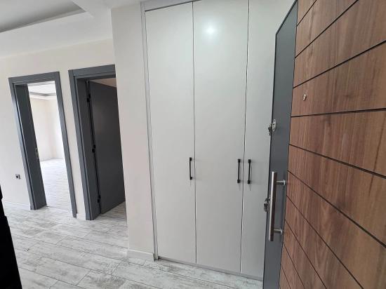 2+1 Sommerwohnung Zum Verkauf In Doğanbey, Seferihisar, İzmir, 60 Meter Vom Meer Entfernt.