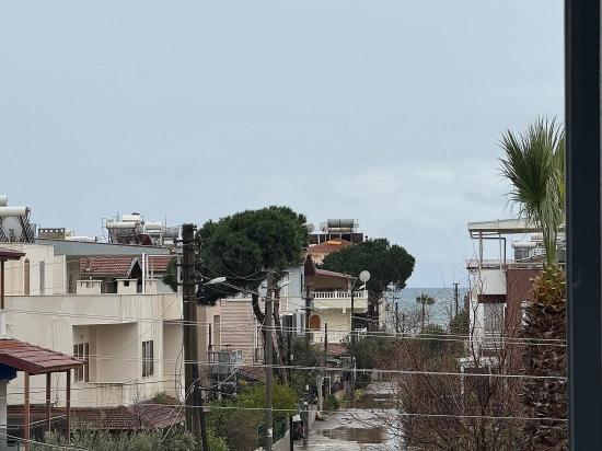 2+1 Sommerwohnung Zum Verkauf In Doğanbey, Seferihisar, İzmir, 60 Meter Vom Meer Entfernt.