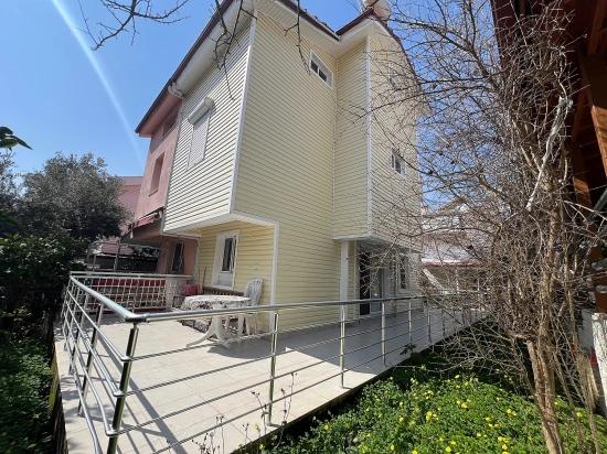 3+1 Sommervilla Zum Verkauf In Özdere Orta Mahalle Von Marmara Emlak