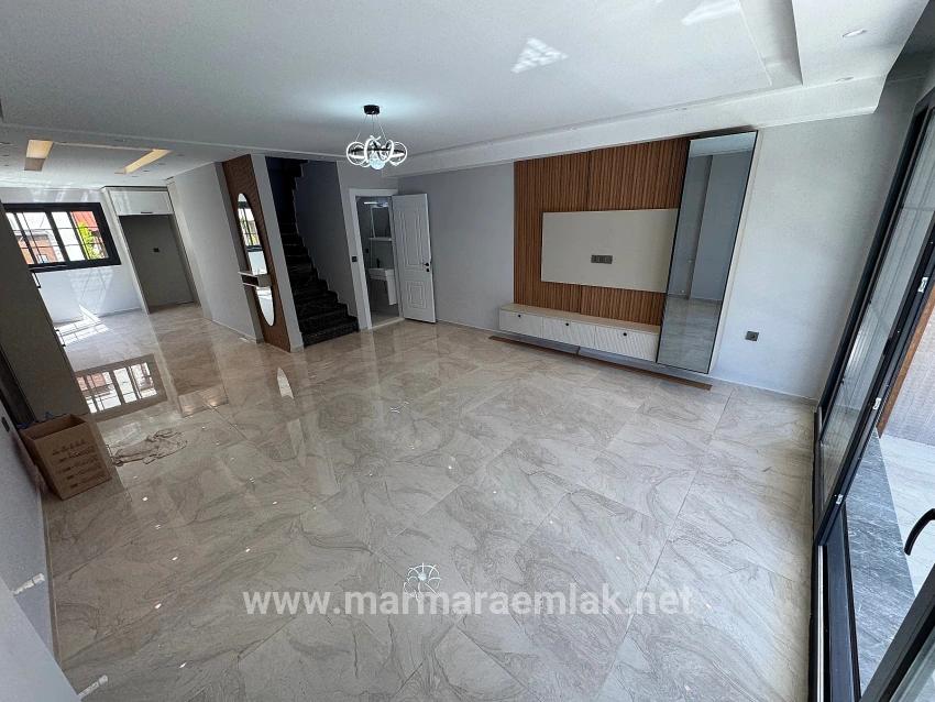 3+1-Zimmer Villa Zu Verkaufen in Mersin Alanı Bz. Seferihisar Ürkmez - 175 m²