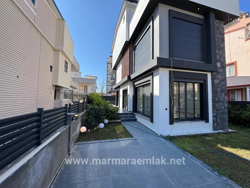 3+1-Zimmer Villa Zu Verkaufen in Gümüldür Fevzi Çakmak Bz. Menderes Gümüldür - 160 m²