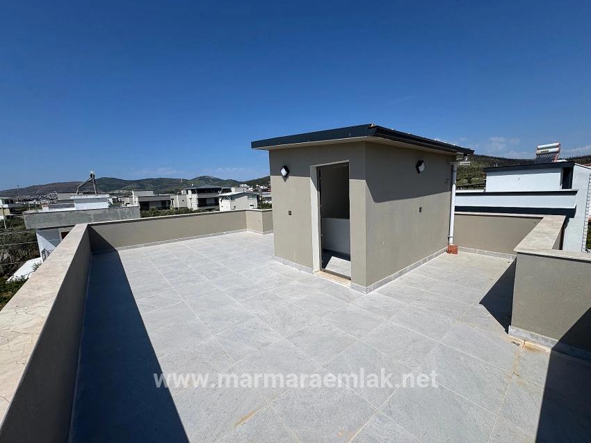 3+1-Zimmer Villa Zu Verkaufen in Cumhuriyet Bz. Seferihisar Doğanbey - 210 m²
