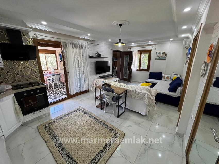2+2-Zimmer Villa Zu Verkaufen in Cumhuriyet Bz. Seferihisar Doğanbey - 140 m²
