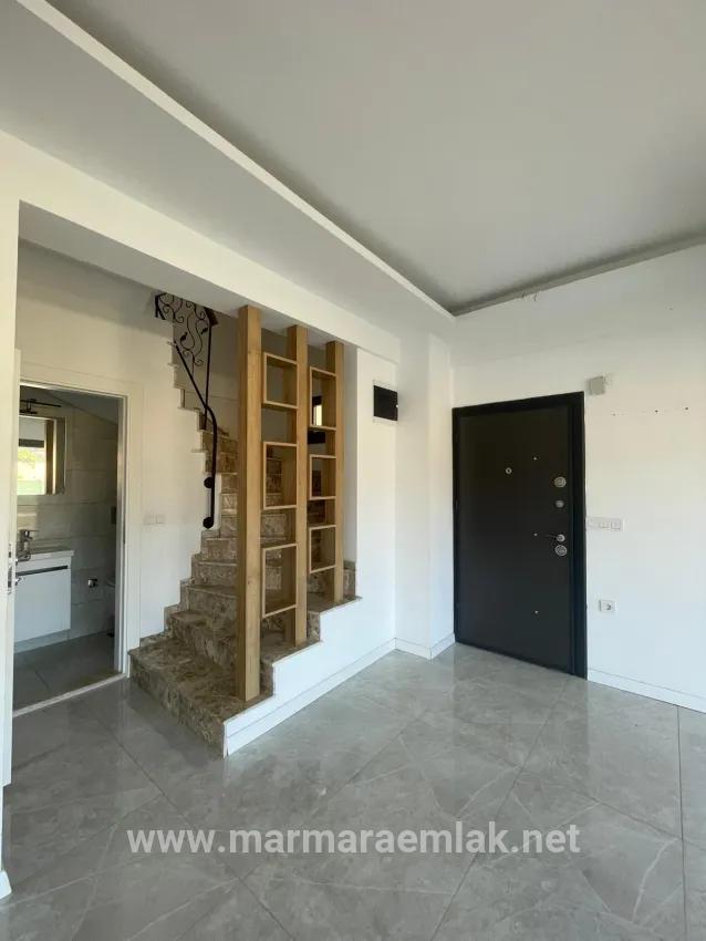 4+1-Zimmer Villa Zu Verkaufen in Çolak İbrahim Bey Bz. Seferihisar - 150 m²