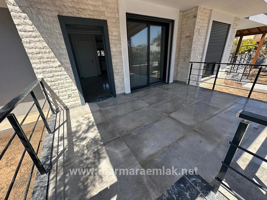 2+1-Zimmer Villa Zu Verkaufen in Payamlı Bz. Seferihisar Doğanbey - 130 m²