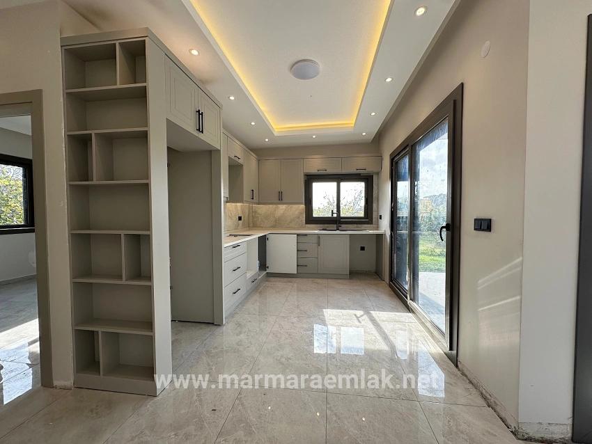 2+1-Zimmer Einfamilienhaus Zu Verkaufen in Kavakdere Bz. Seferihisar - 120 m²