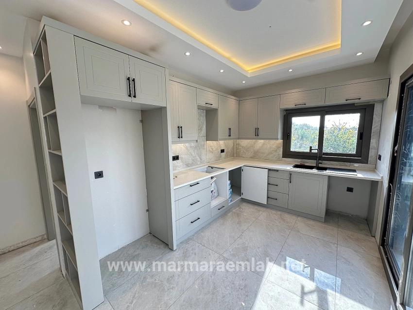 2+1-Zimmer Einfamilienhaus Zu Verkaufen in Kavakdere Bz. Seferihisar - 120 m²