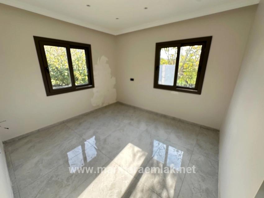 2+1-Zimmer Einfamilienhaus Zu Verkaufen in Kavakdere Bz. Seferihisar - 120 m²