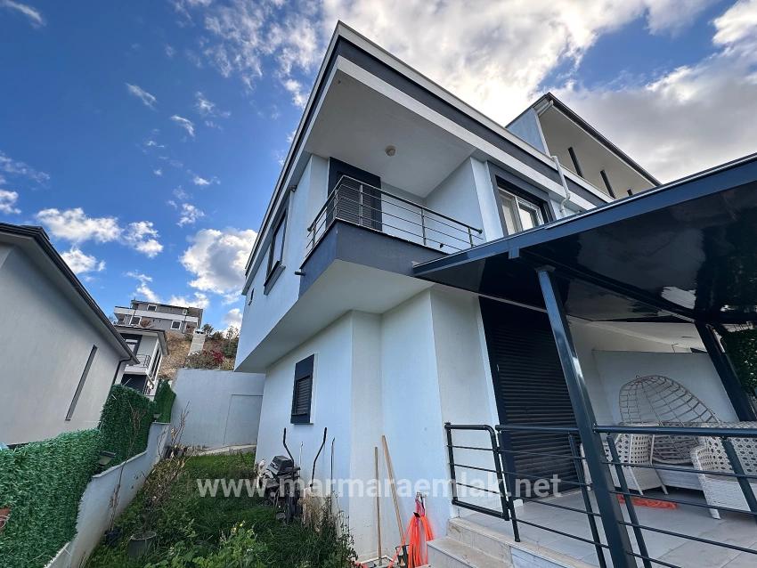 4+1-Zimmer Villa Zu Verkaufen in Payamlı Bz. Seferihisar Doğanbey - 150 m²